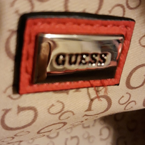 Guess Marx Popping Pink Satchel Crossbody Vegan - Picture 10 of 13